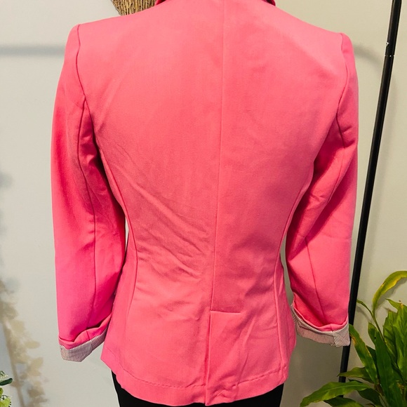 Bright Pink Blazer - Picture 2 of 4